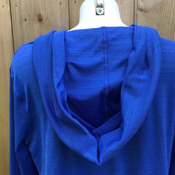 Adidas blue hooded 3/4 sleeve top size medium - Picture 8 of 10